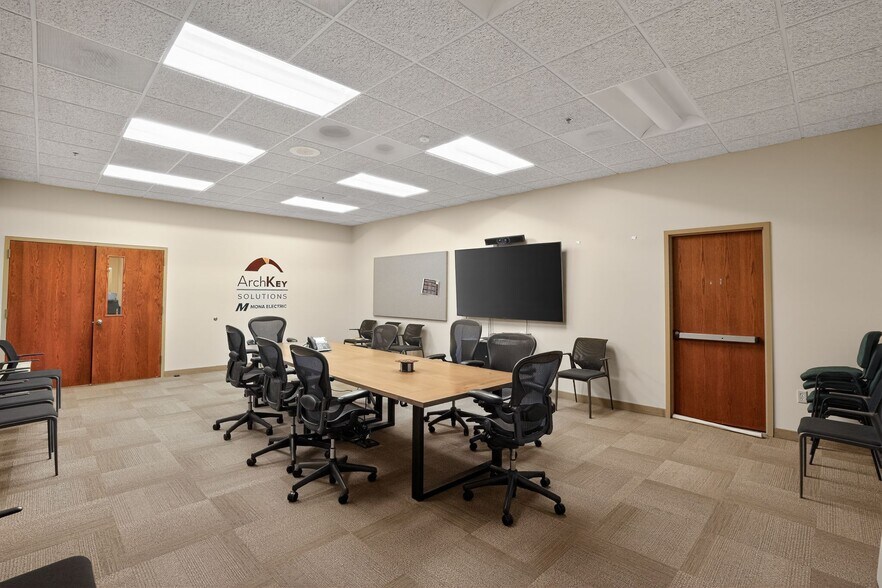 More Photos Of 16000 Trade Zone Ave, Upper Marlboro Unknown For Lease