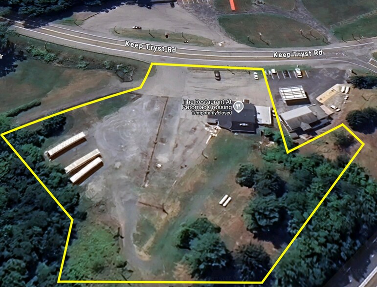 Primary Photo Of 19112 Keep Tryst Rd, Knoxville Restaurant For Sale