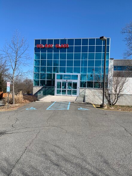More Photos Of 6621 Richmond Hwy, Alexandria Office For Lease