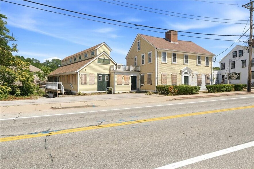 Primary Photo Of 3376 Post Rd, Warwick Restaurant For Sale
