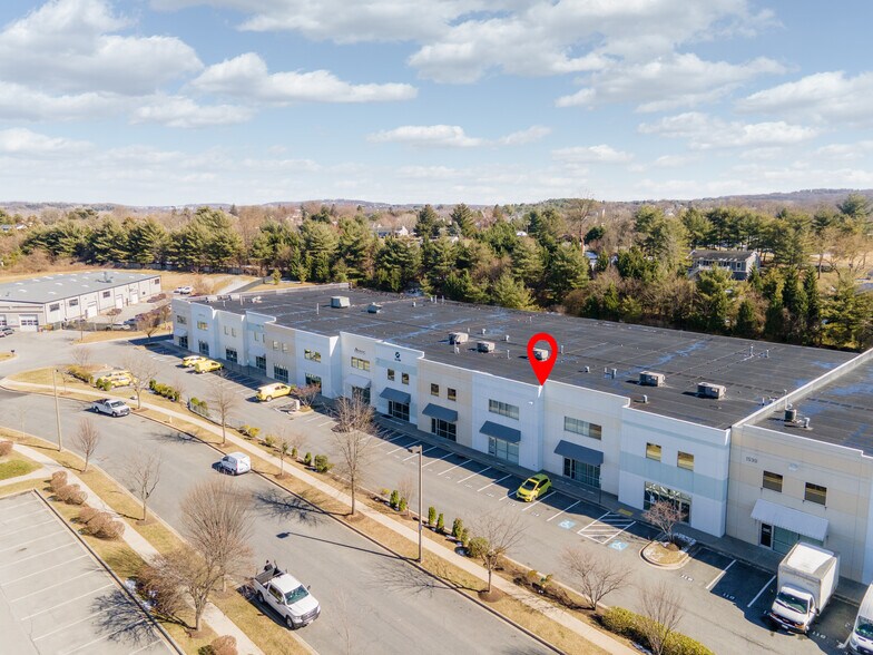 Primary Photo Of 1539 Tilco Dr, Frederick Light Distribution For Sale