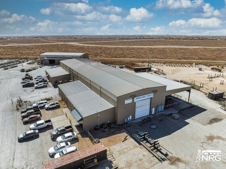 More Photos Of 1514 S County Road 1309, Midland Manufacturing For Sale