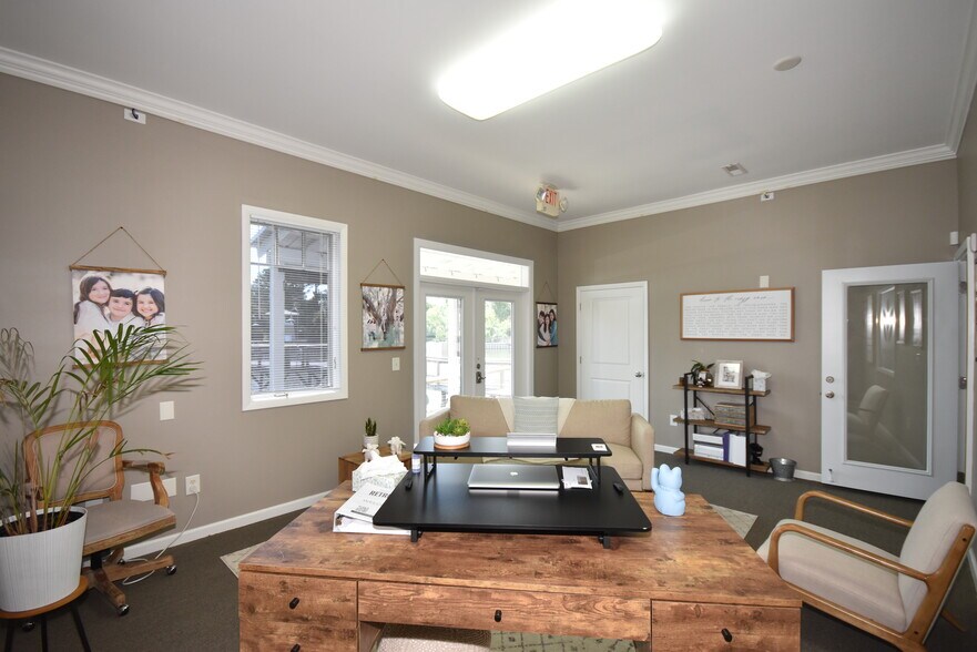 More Photos Of 277 Willbrook Blvd, Pawleys Island Office For Sale