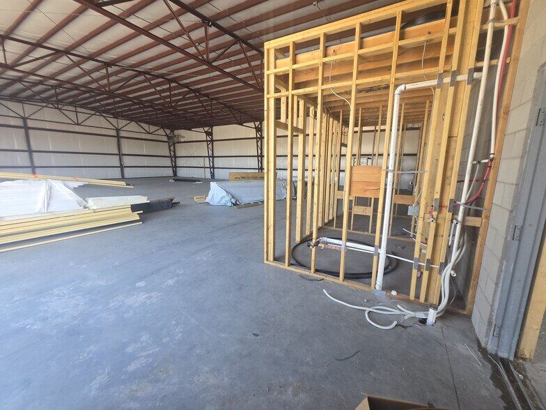 More Photos Of 1197 E 3000 N, Layton Industrial For Lease