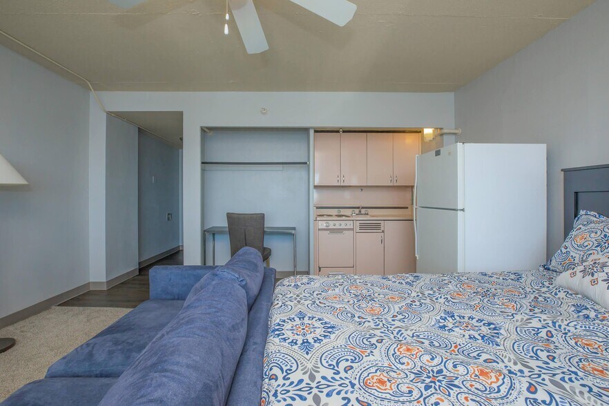 More Photos Of 320 N 22nd St, Omaha Apartments For Sale