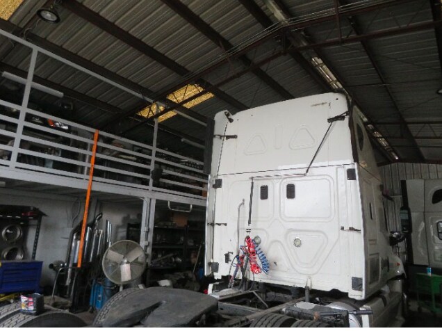 More Photos Of 15038 Valley Blvd, Fontana Service For Lease