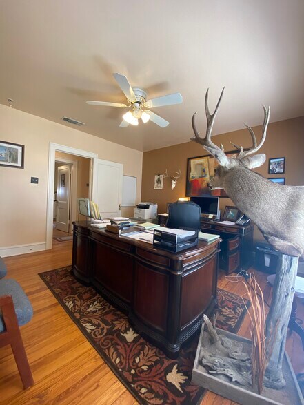 More Photos Of 306 S Tennessee St, McKinney Office For Lease