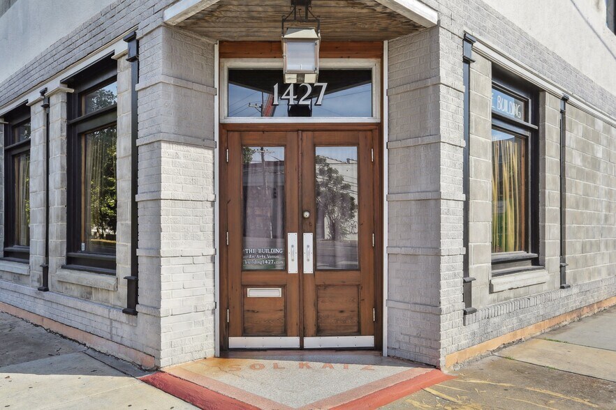 More Photos Of 1427 Oretha Castle Haley Blvd, New Orleans General Retail For Sale