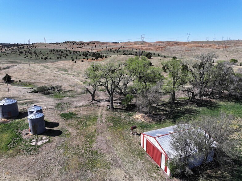 More Photos Of 1806 E State Farm Rd, North Platte Land For Sale