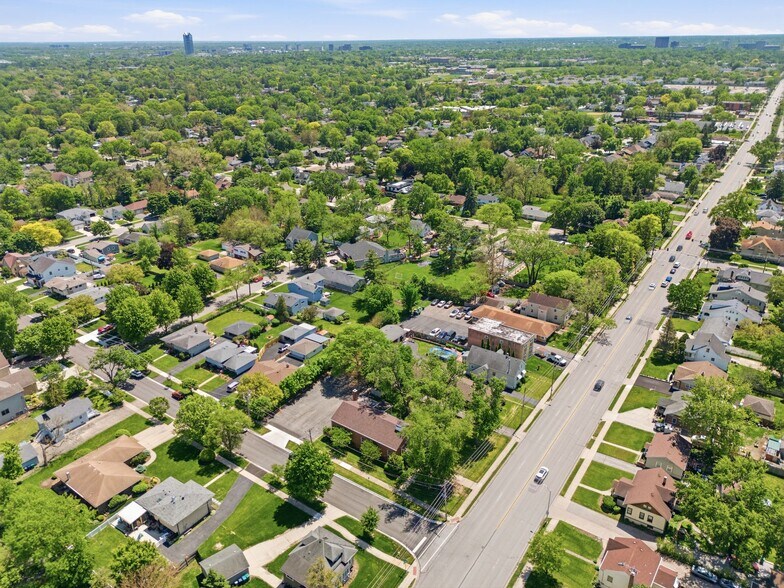 More Photos Of 405 S Westmore Ave, Lombard Religious Facility For Sale