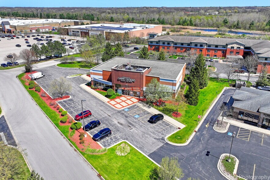 More Photos Of 195 N Milwaukee Ave, Vernon Hills Storefront Retail Office For Sale