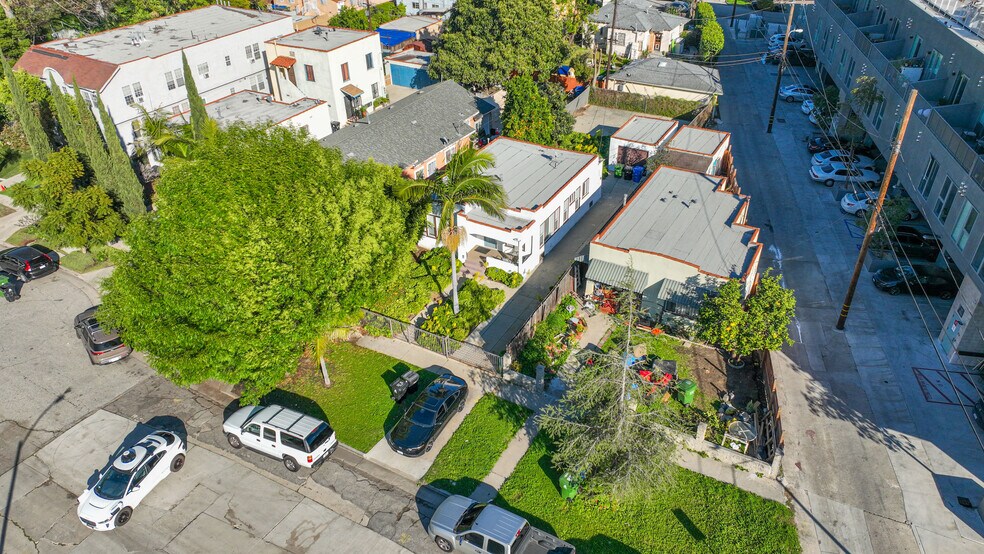 More Photos Of 2536 S Dunsmuir Ave, Los Angeles Land For Sale