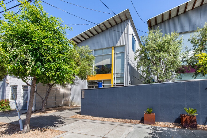 Primary Photo Of 755-757 Folger Ave, Berkeley Office For Sale