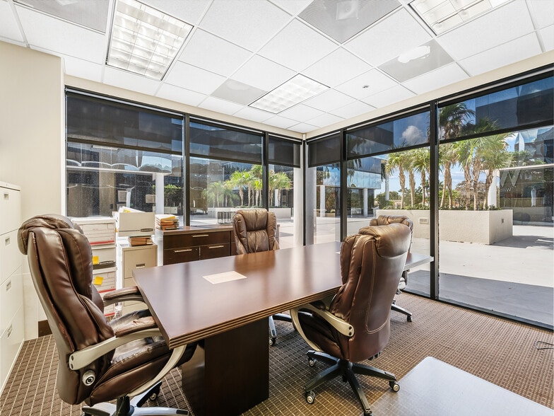 More Photos Of 4800 N Federal Hwy, Boca Raton Medical For Sale