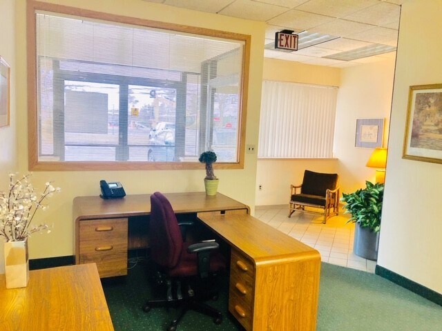 More Photos Of 3555 Veterans Memorial Hwy, Ronkonkoma Office For Lease