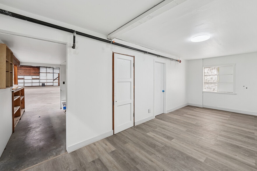 More Photos Of 1500 Wood St, Oakland Unknown For Lease
