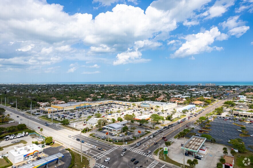 More Photos Of 204-284 E Eau Gallie Blvd, Indian Harbour Beach General Retail For Lease