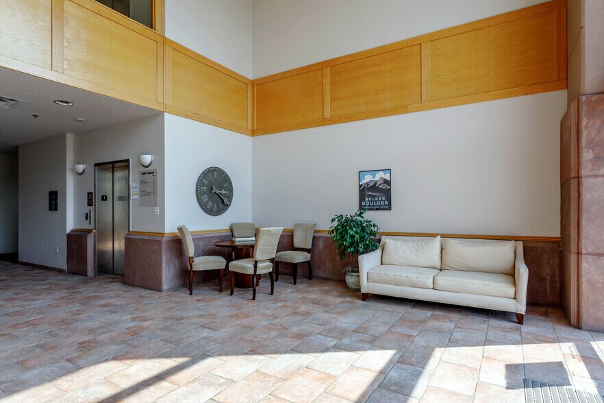 More Photos Of 5480 Valmont Rd, Boulder Office For Lease