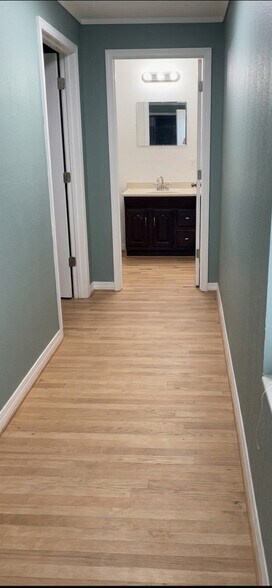 More Photos Of 190 County Rd 419, Pecos Service For Lease