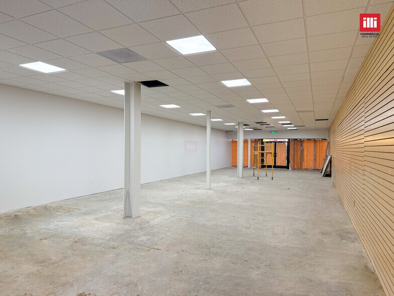 More Photos Of 4450-4460 Firestone Blvd, South Gate Storefront For Lease