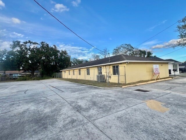Primary Photo Of 4527 Carter St, Orlando Schools For Lease
