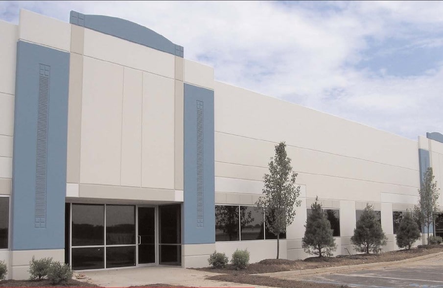 More Photos Of 111 Rock Cliff Ct, Saint Louis Warehouse For Lease