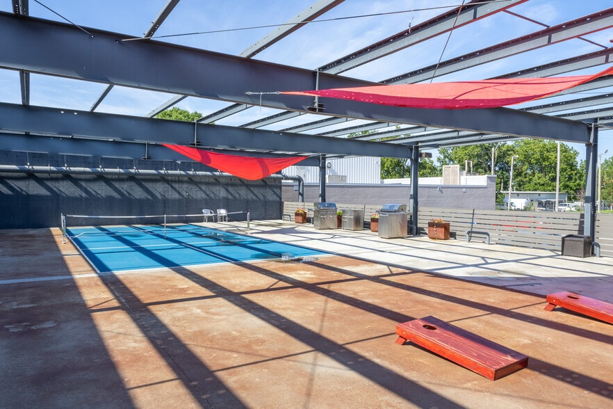 More Photos Of 1108 E 30th St, Kansas City Apartments For Lease