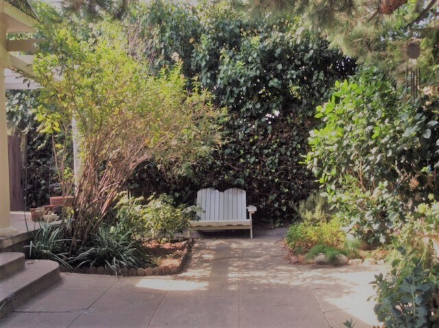 More Photos Of 1537 N Serrano Ave, Los Angeles Apartments For Sale