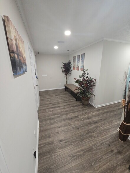 More Photos Of , Jonesboro Office For Sale