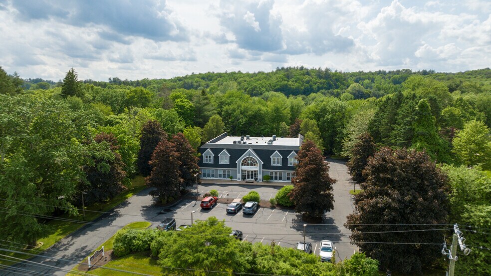 More Photos Of 111 Simsbury Rd, Avon Medical For Lease