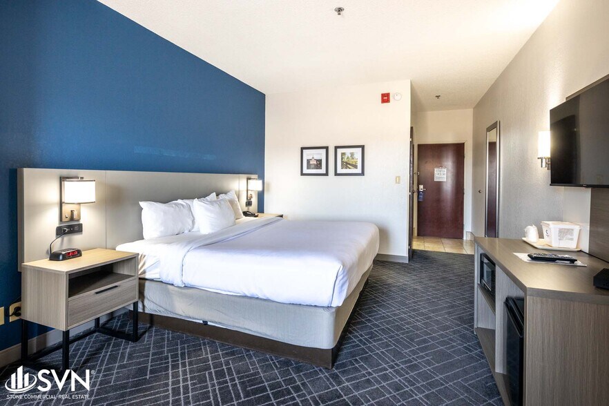 More Photos Of 100 Allstar Way, Nicholasville Hotel For Sale