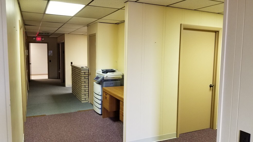 More Photos Of 215-225 S Allison Ave, Xenia Medical For Sale