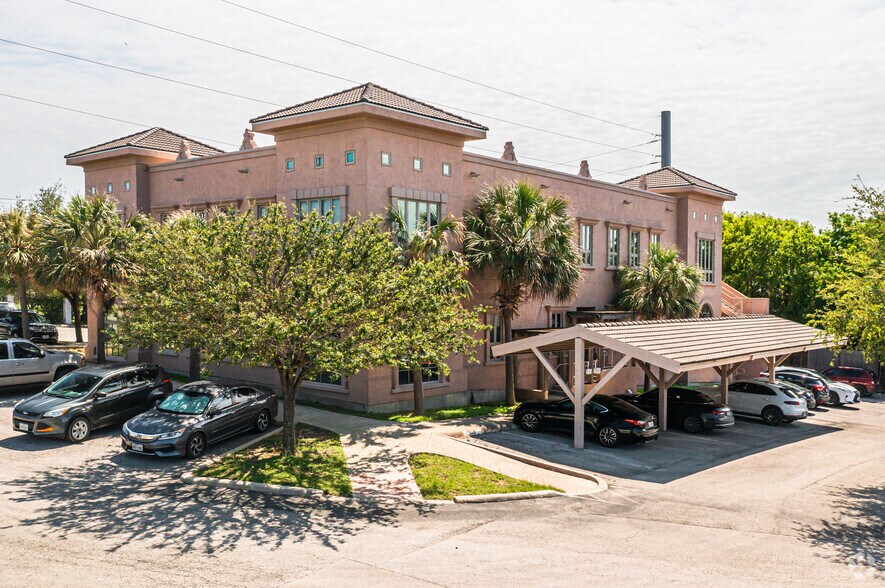 More Photos Of 4775 Hamilton Wolfe Rd, San Antonio Medical For Lease