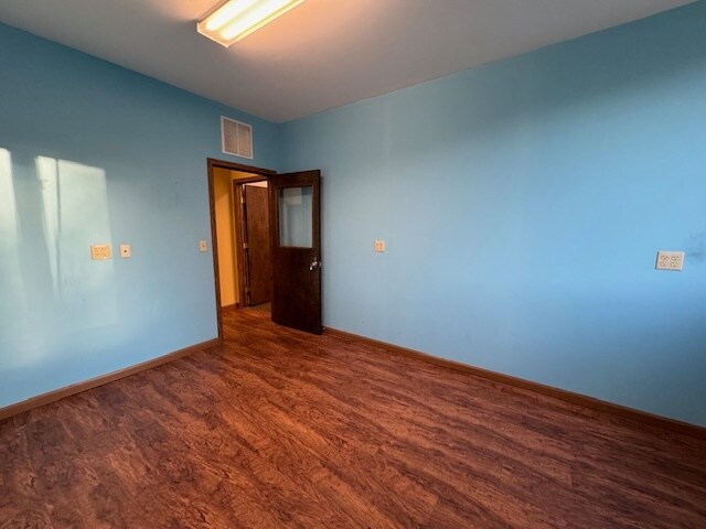 More Photos Of 8 Maple Dr, Monroe Warehouse For Lease