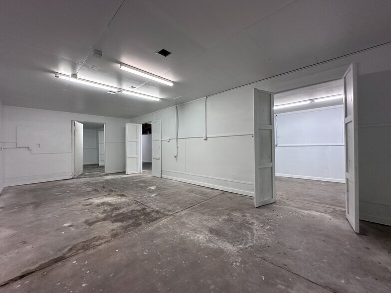 More Photos Of 1530 E 5th Ct, Tulsa Warehouse For Lease