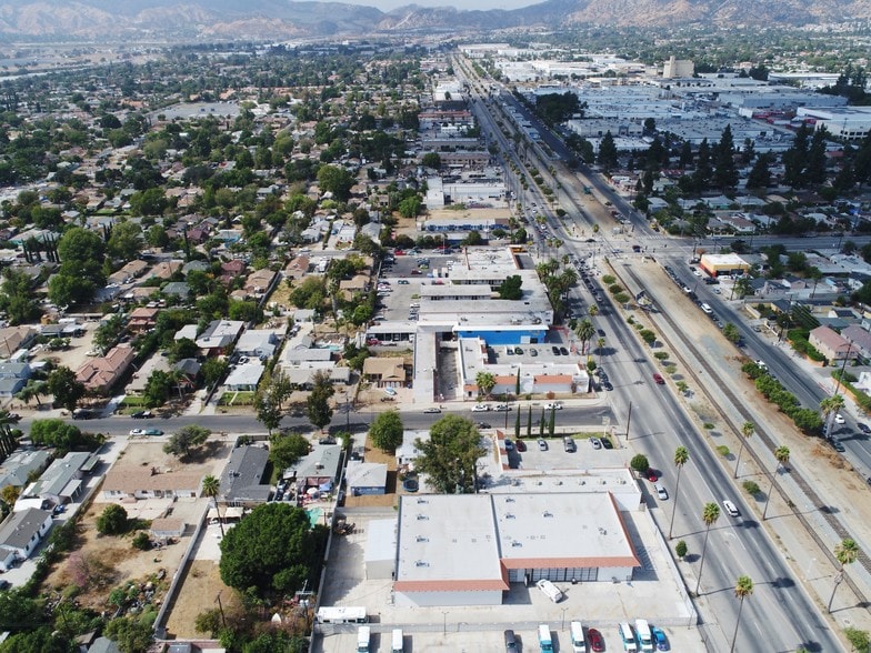 More Photos Of 12601-12615 San Fernando Rd, Sylmar Unknown For Lease