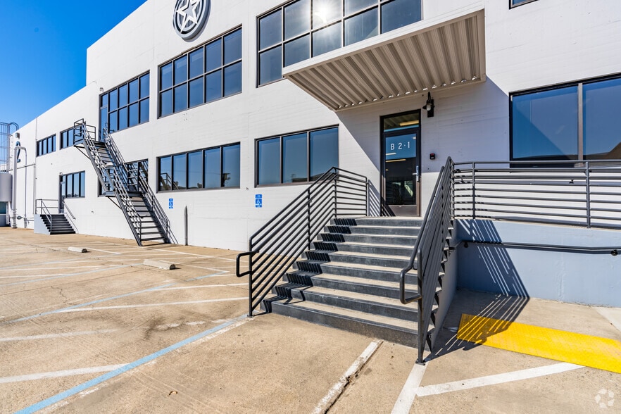 More Photos Of 8200-8250 Ferguson Ave, Sacramento Unknown For Lease