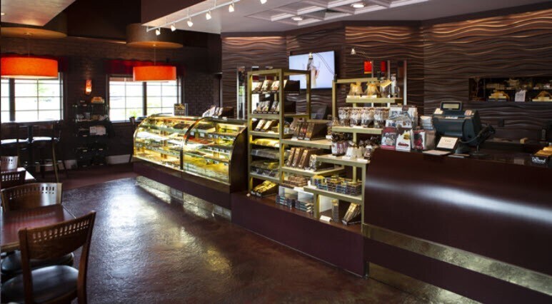 More Photos Of 5608 Coldwater Rd, Fort Wayne Restaurant For Lease