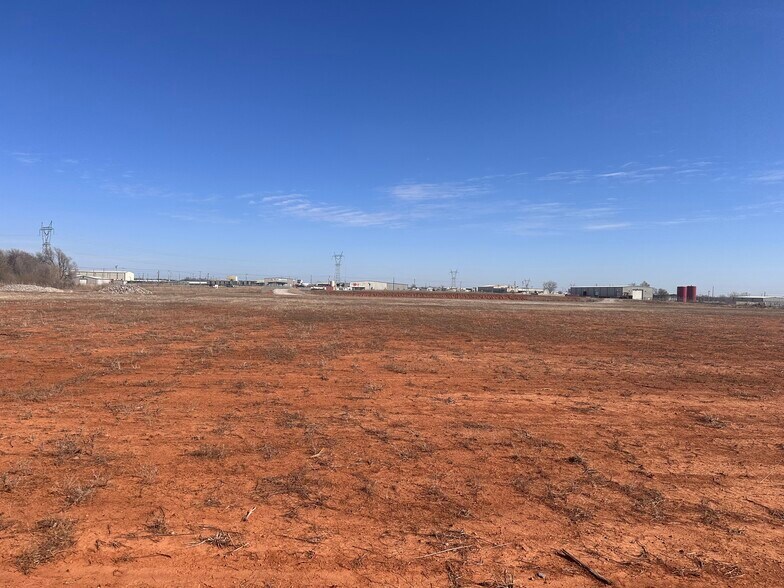 More Photos Of 13925 S Meridian Ave, Oklahoma City Industrial For Sale