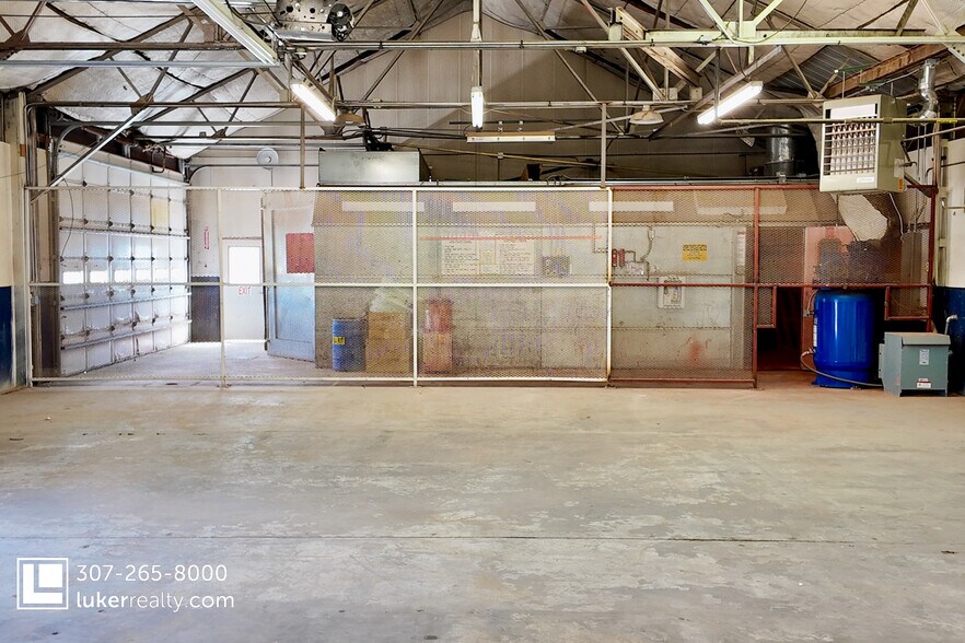 More Photos Of 5675 Chapman Pl, Casper Manufacturing For Sale