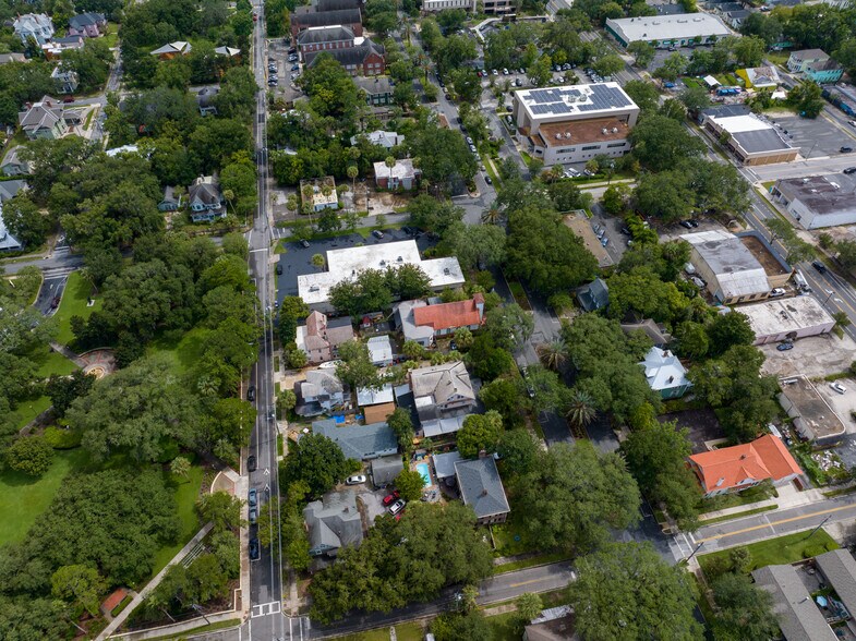 More Photos Of 619 NE 1st St, Gainesville Religious Facility For Sale