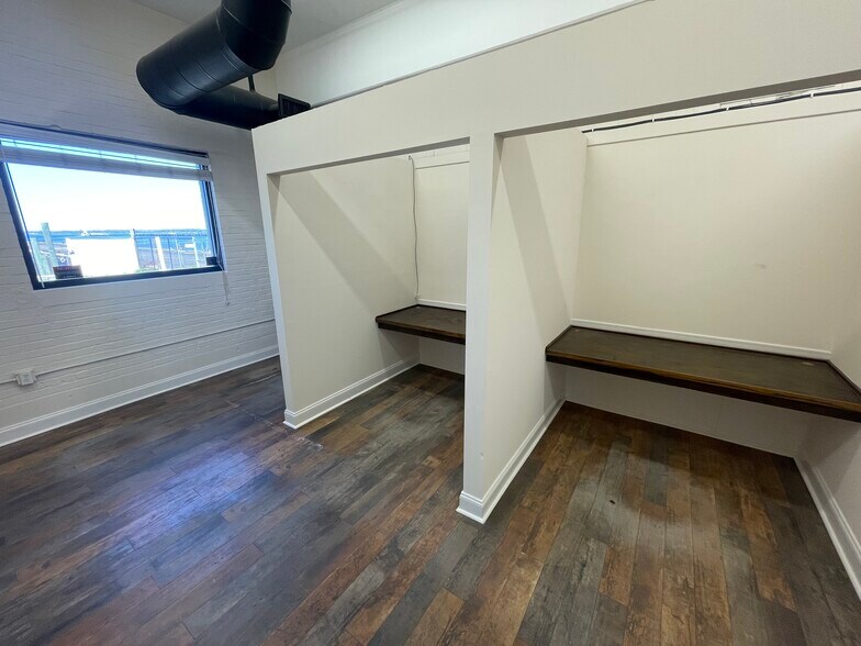 More Photos Of 937 Bulkhead Rd, Green Cove Springs Flex For Lease