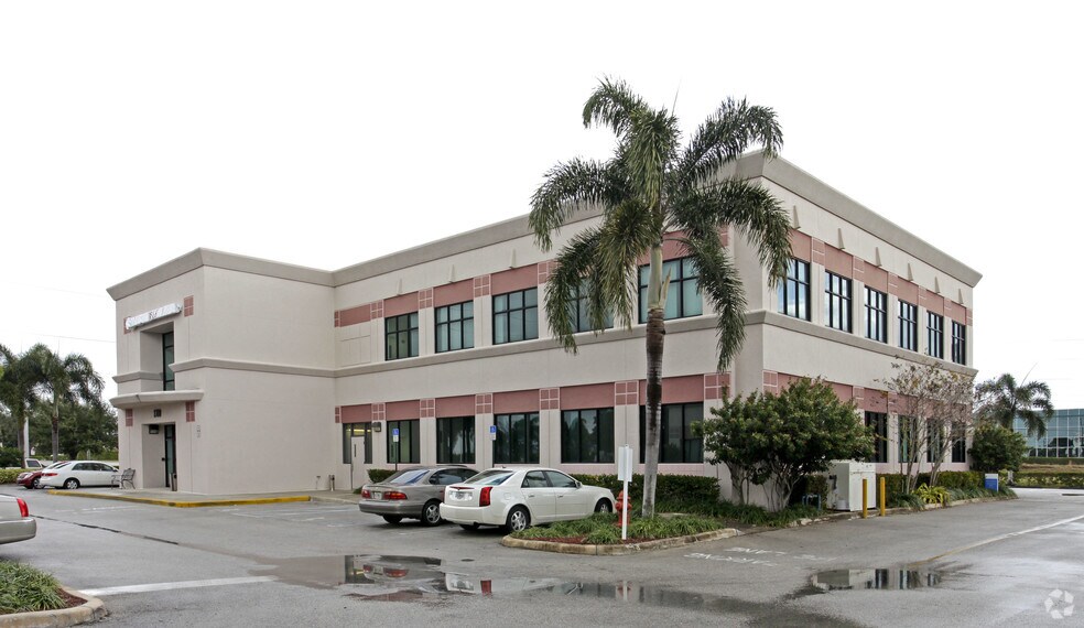 More Photos Of 1700 W Woolbright Rd, Boynton Beach Medical For Lease