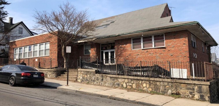 Primary Photo Of 208 N 5th Ave, Mount Vernon Specialty For Sale