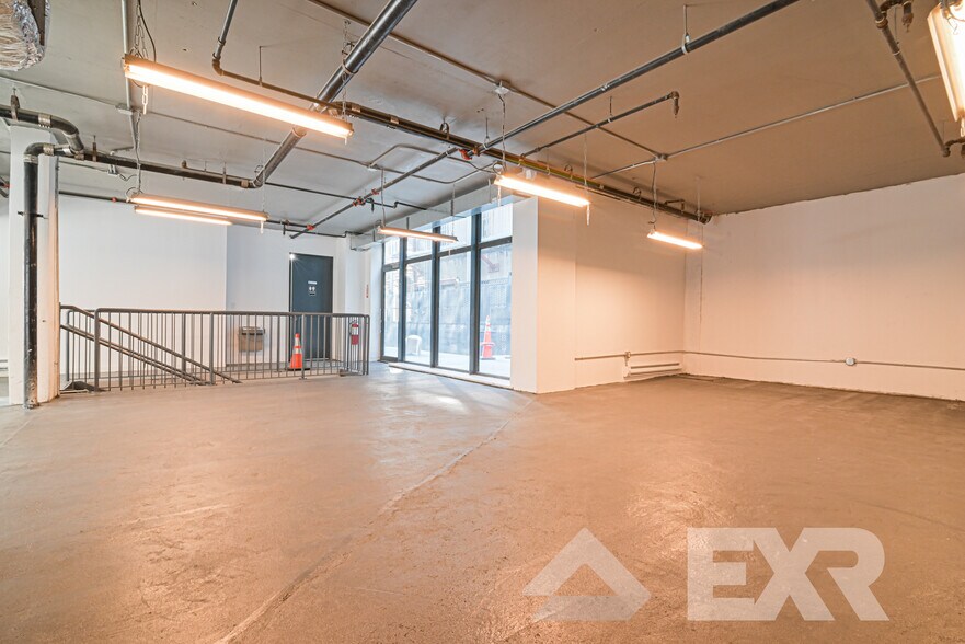More Photos Of 349 Kent Ave, Brooklyn Apartments For Lease