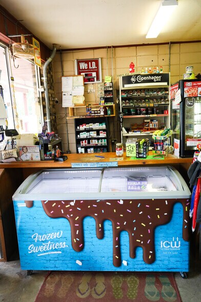 More Photos Of 1242 Elks Lake Rd, Hattiesburg Service Station For Sale