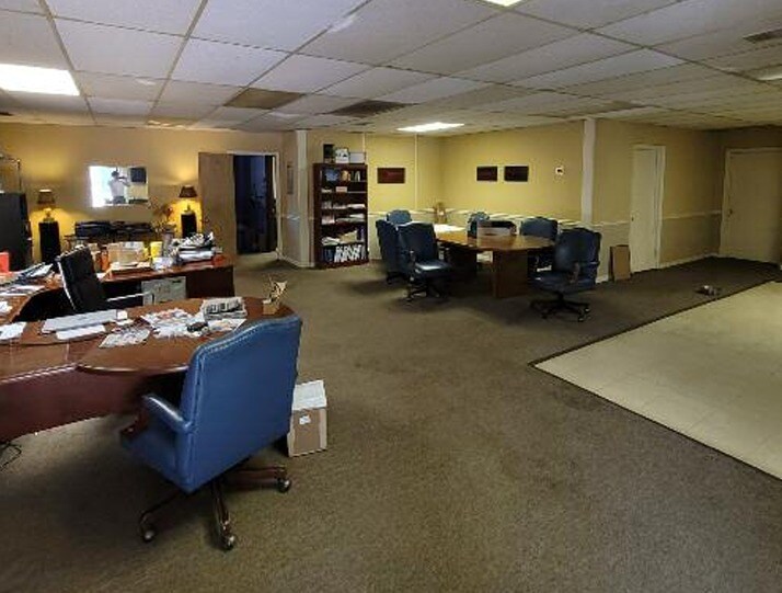 More Photos Of 4554 Lewis Rd, Stone Mountain Warehouse For Sale