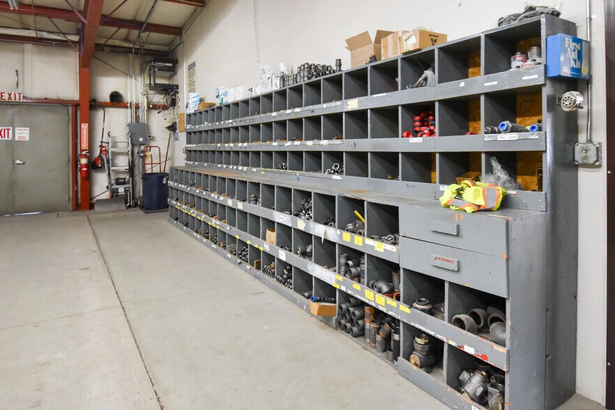 More Photos Of 603 E 2nd St, Ogallala Showroom For Sale