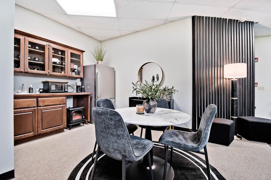 More Photos Of 1700 Industrial Drive, Rogers Office For Lease