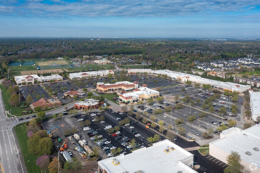 More Photos Of 4302-4330 Summit Plaza Dr, Louisville Unknown For Lease